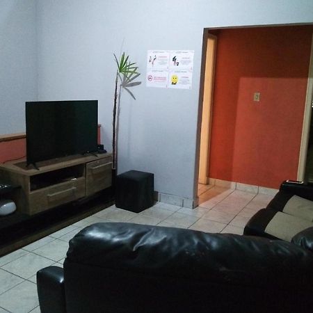 Aconchego Do Bras Hostelサンパウロ エクステリア 写真